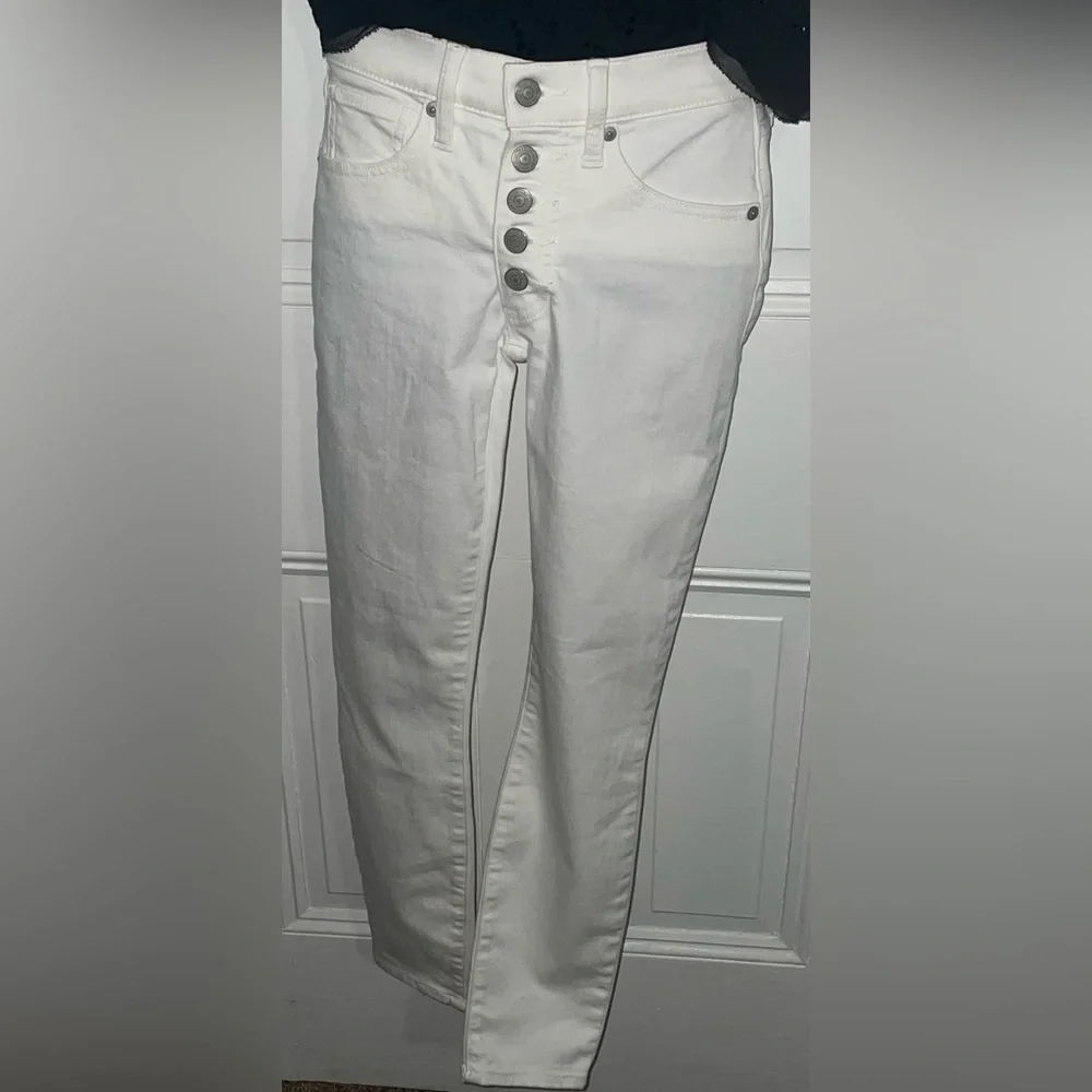 Mid Rise Skinny jeans by Lucky Brand - Picture 1 of 4